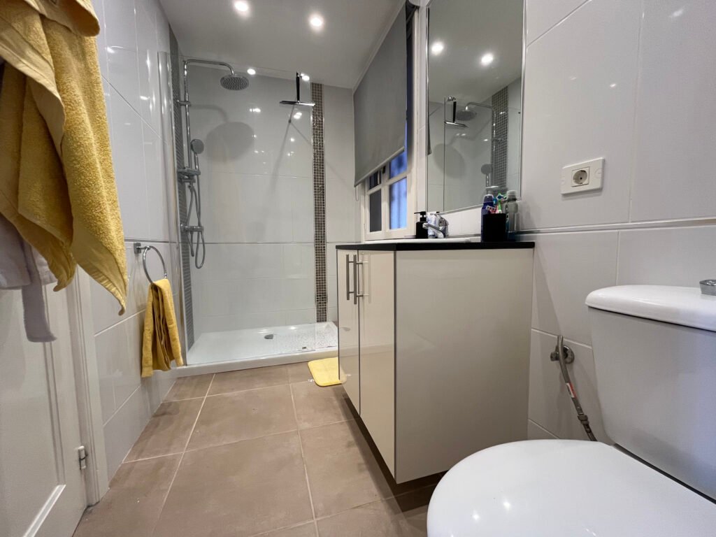 Baño de la Habitacion1